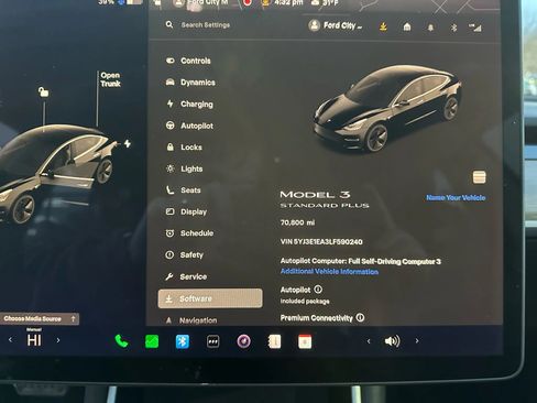 Used 2020 Tesla Model 3 Standard Range image 16