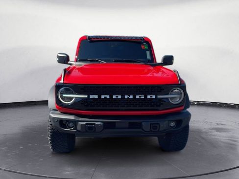 Used 2023 Ford Bronco Wildtrak image 2