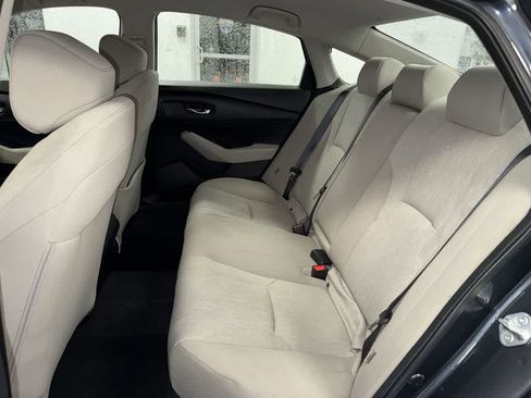 Used 2023 Honda Accord LX image 17