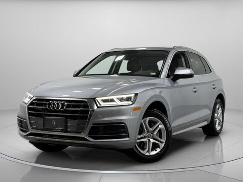 Used 2018 Audi Q5 2.0T Premium Plus w/ Premium Plus Package image 2