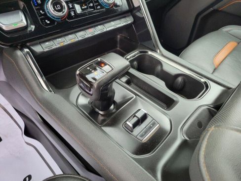 Used 2023 GMC Sierra 1500 AT4 w/ AT4 Premium Package image 17