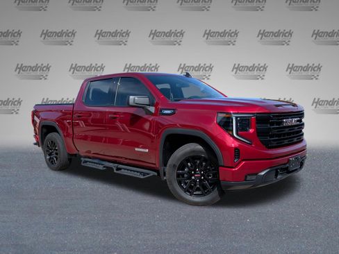 Used 2024 GMC Sierra 1500 Elevation RWD image 2