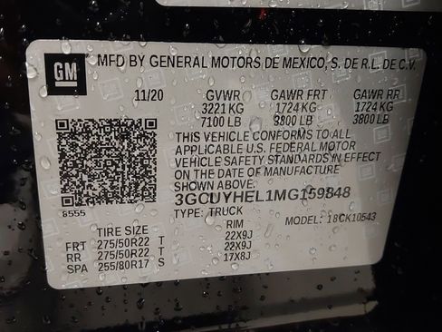 Used 2021 Chevrolet Silverado 1500 High Country w/ Technology Package image 36