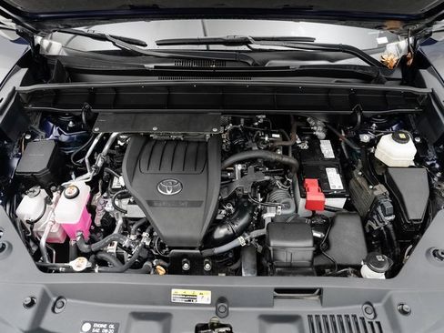 Used 2023 Toyota Highlander XSE image 29