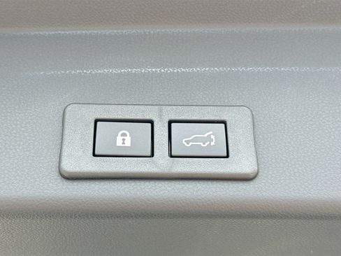 New 2026 Subaru Ascent Limited AWD/4WD image 14