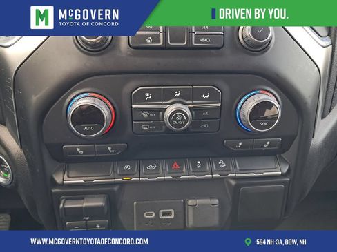 Used 2022 Chevrolet Silverado 1500 LT AWD/4WD image 23