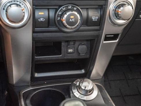 Used 2024 Toyota 4Runner SR5 AWD/4WD image 19