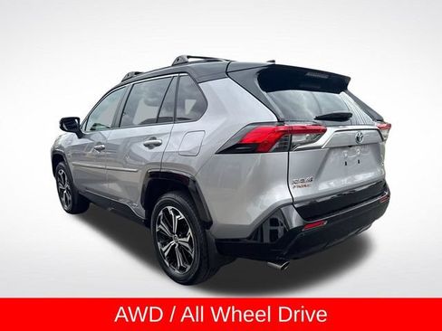 Used 2023 Toyota RAV4 XSE AWD/4WD image 5
