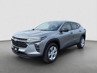 New 2026 Chevrolet Trax LS w/ Driver Confidence Package