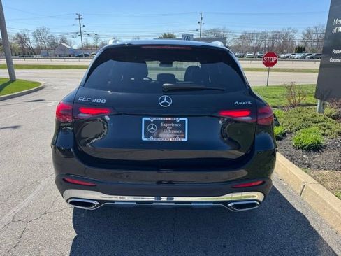 Certified 2025 Mercedes-Benz GLC 300 4MATIC image 4