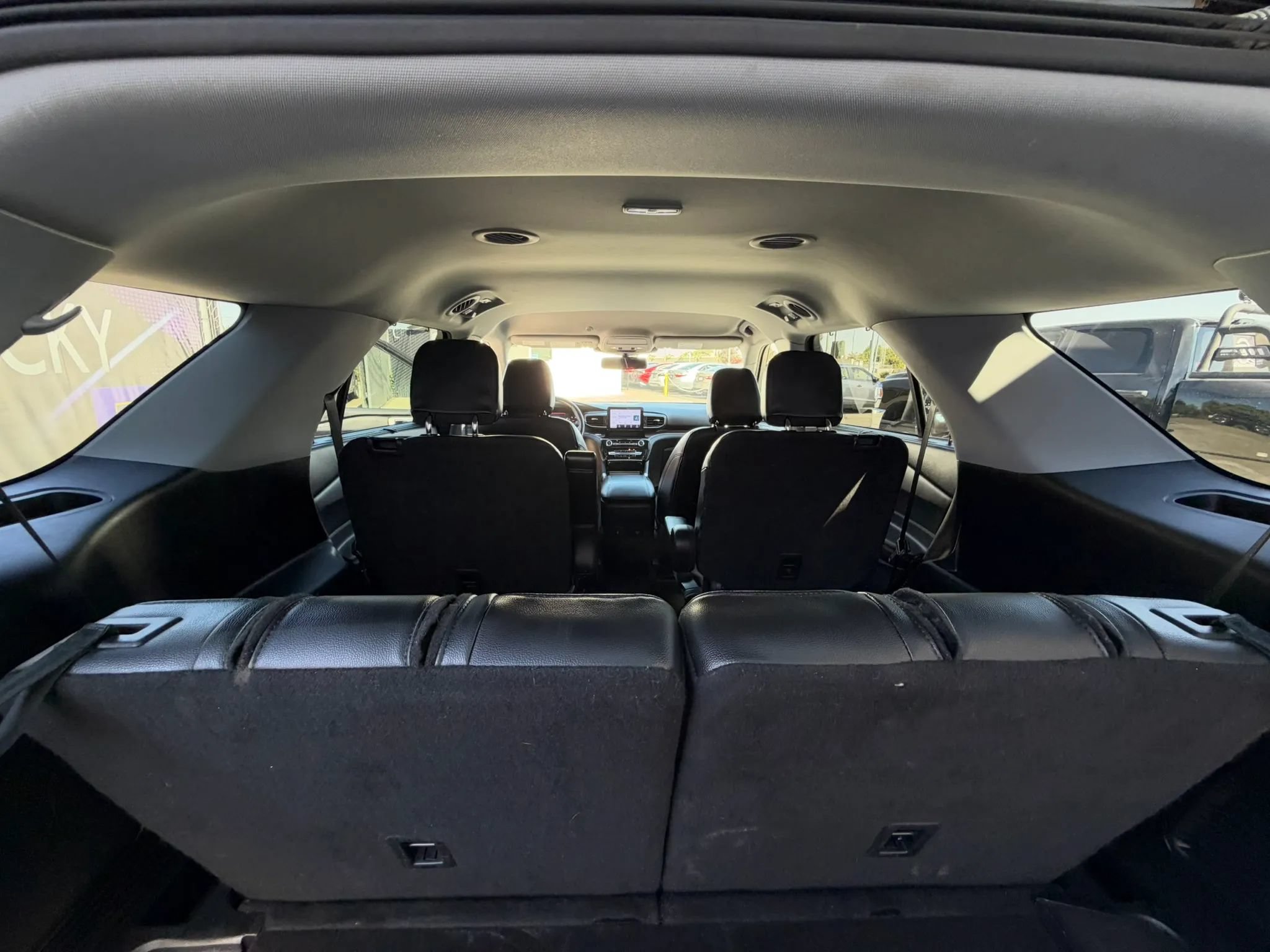 Used 2022 Ford Explorer Limited w/ Equipment Group 301A AWD/4WD image 48