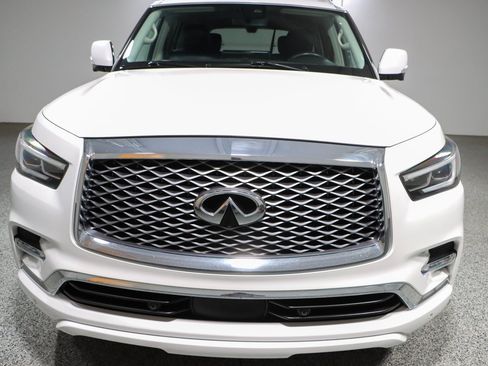 Used 2023 INFINITI QX80 Luxe w/ Cargo Package AWD/4WD image 4