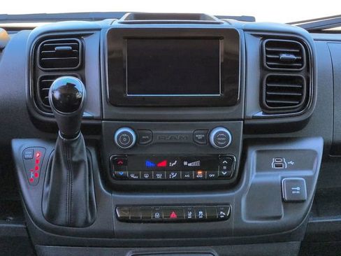 Used 2025 RAM ProMaster 2500 w/ Safety Group FWD image 19