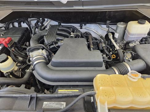 Used 2020 Nissan NV 1500 S RWD image 31