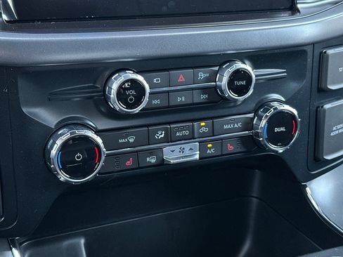 New 2026 Ford F150 XLT w/ Equipment Group 302A MID AWD/4WD image 19