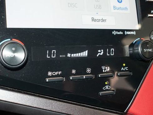 Used 2019 Toyota Camry XSE FWD image 31