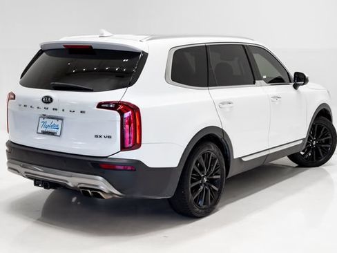 Used 2020 Kia Telluride SX w/ Towing Package FWD image 35