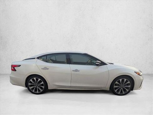 Used 2019 Nissan Maxima Platinum w/ Sport Mat Group image 4