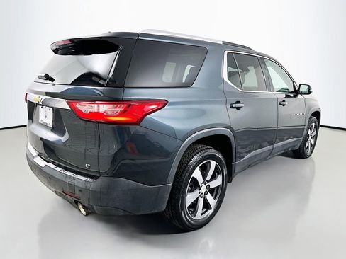Used 2018 Chevrolet Traverse LT image 5