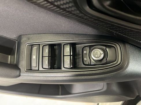 Used 2023 Subaru Crosstrek 2.0i Premium AWD/4WD image 13