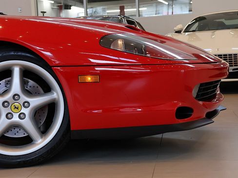 Used 2000 Ferrari 550 Maranello Coupe RWD image 23