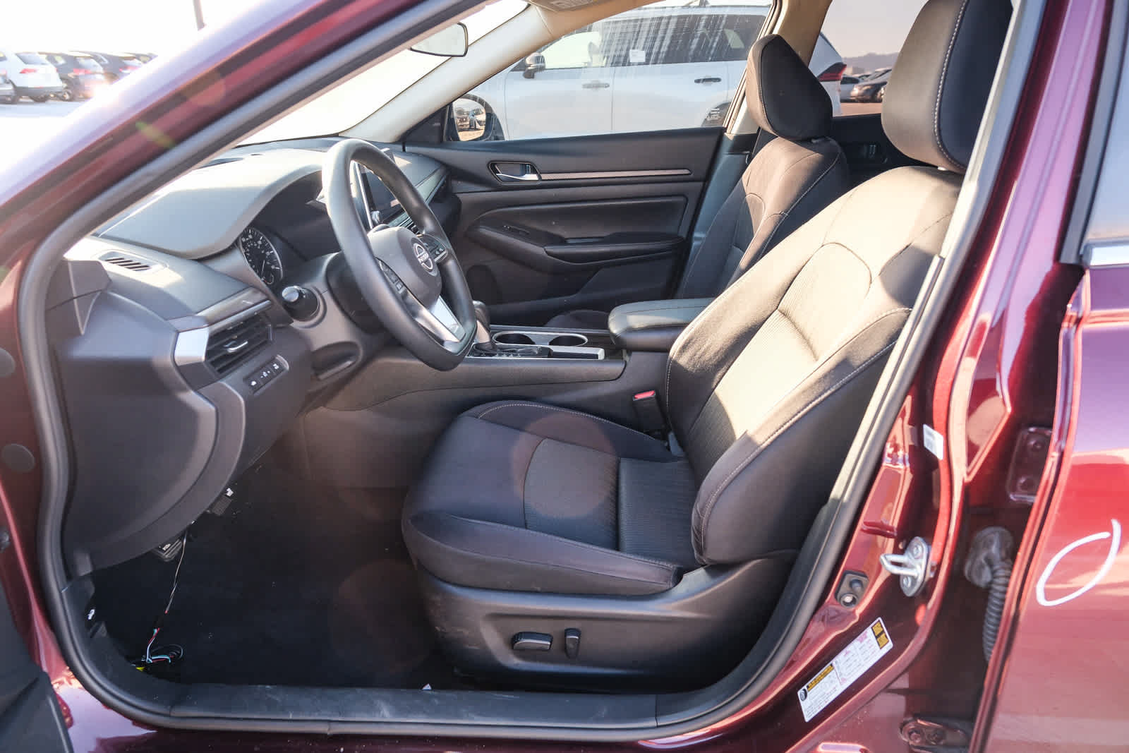 Used 2024 Nissan Altima 2.5 SV FWD image 20