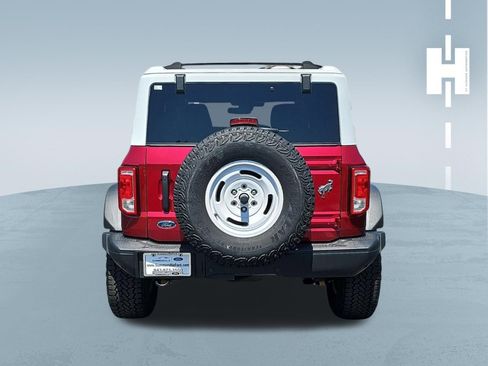 Used 2025 Ford Bronco Heritage Edition AWD/4WD image 4