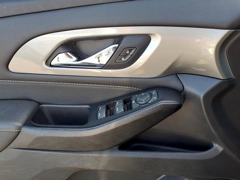 Certified 2023 Chevrolet Traverse LT w/ LPO, Floor Liner Package image 8