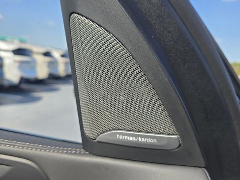 New 2026 BMW X5 xDrive40i w/ M Sport Package image 25