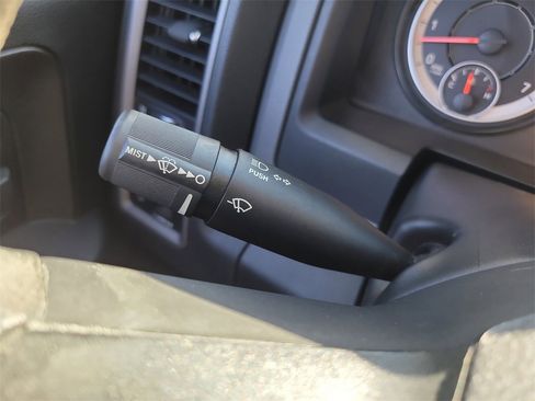 Used 2018 RAM 1500 Express image 28