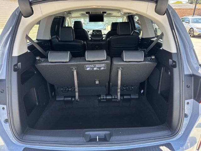 New 2027 Honda Odyssey Elite image 6