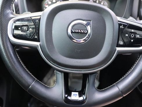 Used 2018 Volvo XC60 T6 R-Design w/ Convenience Package AWD/4WD image 14