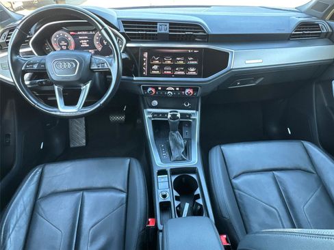 Used 2020 Audi Q3 2.0T Premium Plus w/ Premium Plus Package AWD/4WD image 21