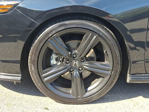 Used 2025 Honda Accord Sport image 8