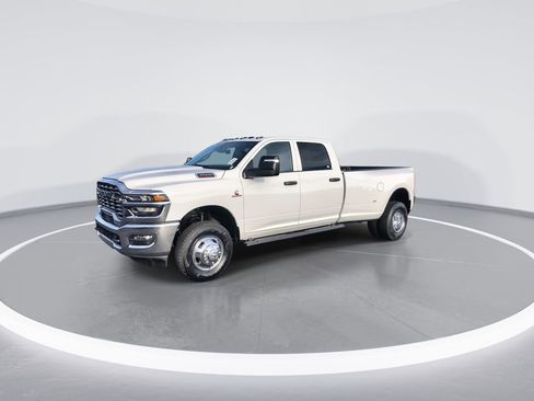 New 2026 RAM 3500 Tradesman image 4