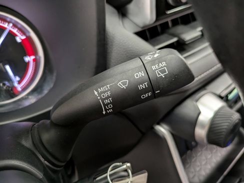 Used 2023 Toyota RAV4 LE AWD/4WD image 19
