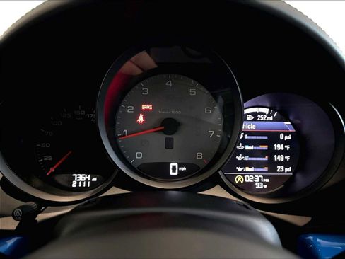 Used 2025 Porsche 718 Cayman S RWD image 21