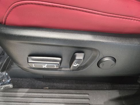 Used 2023 Lexus GX 460 Premium w/ Premium Plus Package image 20