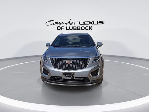 Used 2025 Cadillac XT5 Premium Luxury w/ Technology Package AWD/4WD image 3
