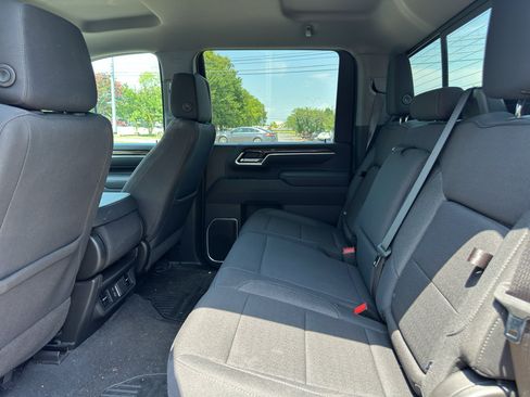 Used 2025 Chevrolet Silverado 3500 LT w/ All Star Edition AWD/4WD image 17