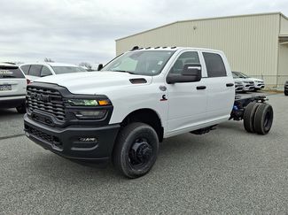 New 2026 RAM 3500 Tradesman video 2