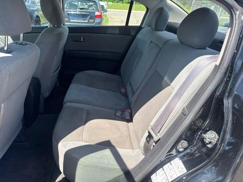 Used 2011 Nissan Sentra 2.0 SR FWD image 11
