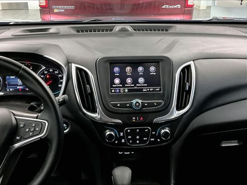 Used 2024 Chevrolet Equinox LT AWD/4WD image 18
