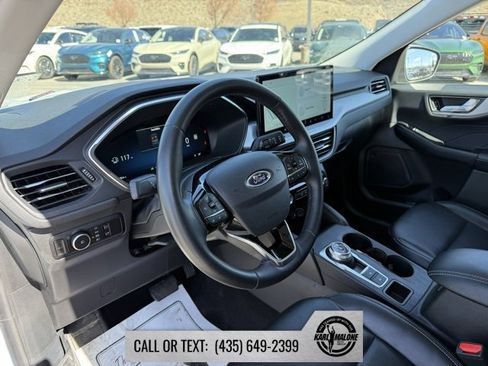 Used 2025 Ford Escape Platinum image 16
