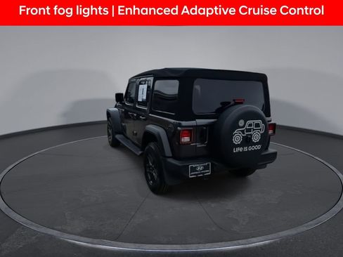 Used 2024 Jeep Wrangler Sport S image 8