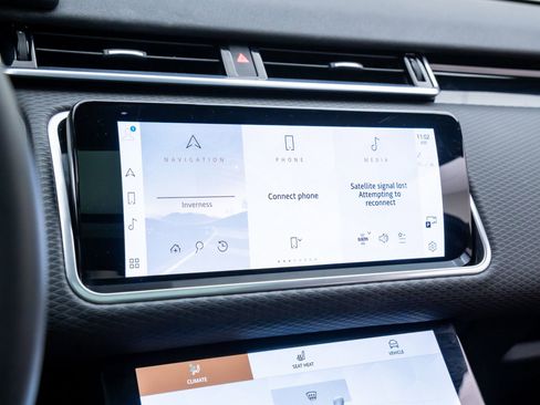 Used 2023 Land Rover Range Rover Velar R-Dynamic S image 22