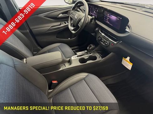 Used 2026 Buick Envista Preferred w/ Convenience II Package FWD image 6
