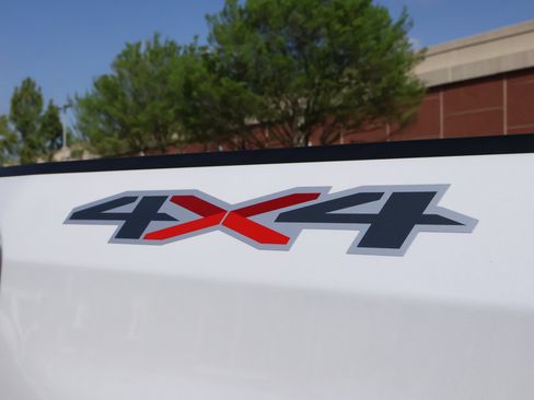 Used 2022 Chevrolet Silverado 1500 RST image 6