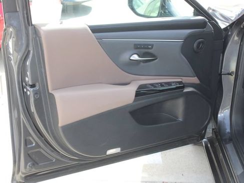 Certified 2023 Lexus ES 350 w/ Premium Package FWD image 11