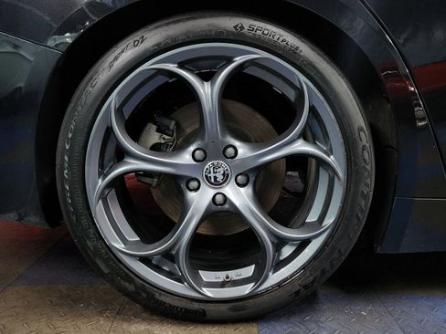 Used 2017 Alfa Romeo Giulia Ti w/ TI Performance Package image 70